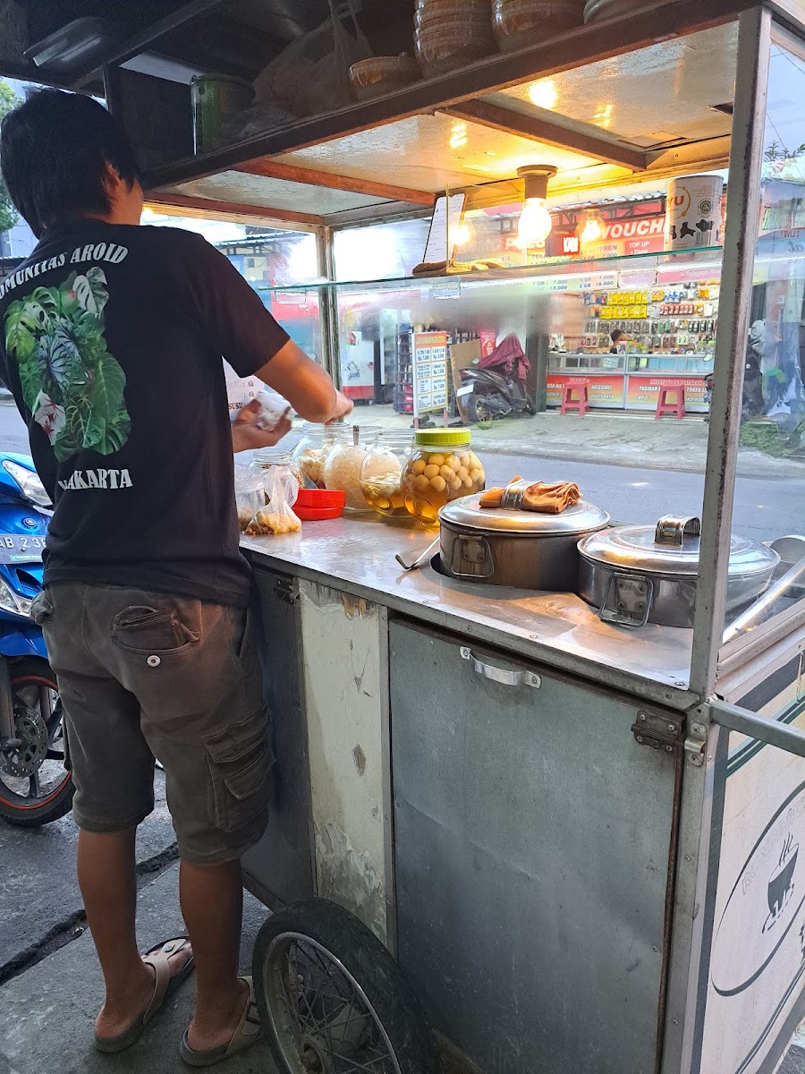 Wedang Ronde & Cemoy Lek Wiid Photo 4