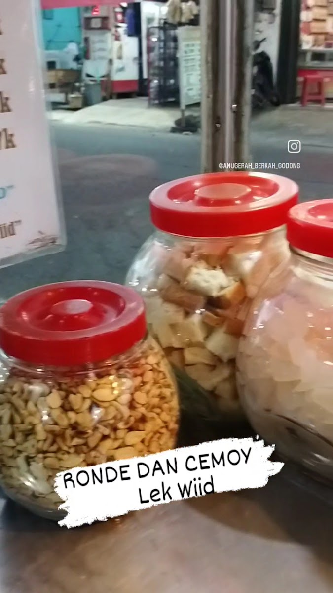 Wedang Ronde & Cemoy Lek Wiid Photo Menu 2
