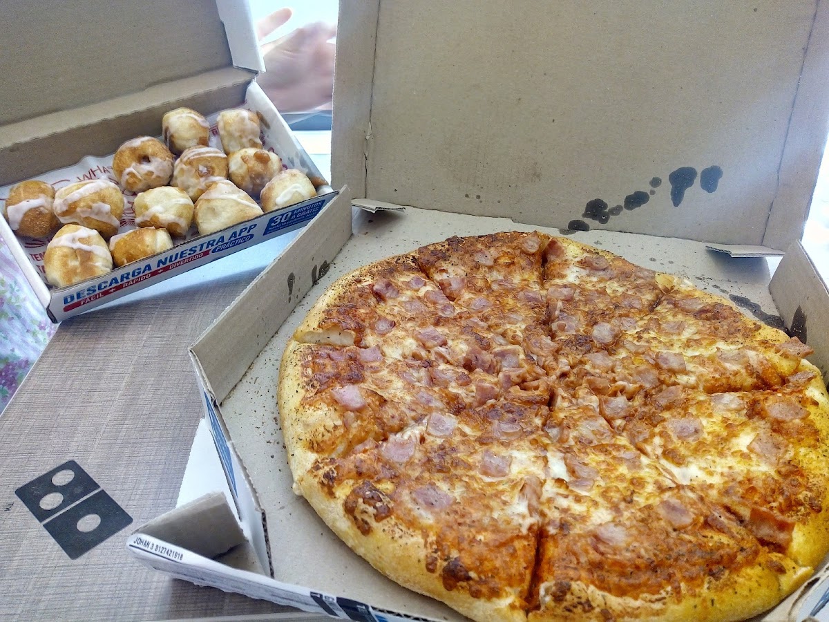 Domino's Pizza Itagüí Photo 6