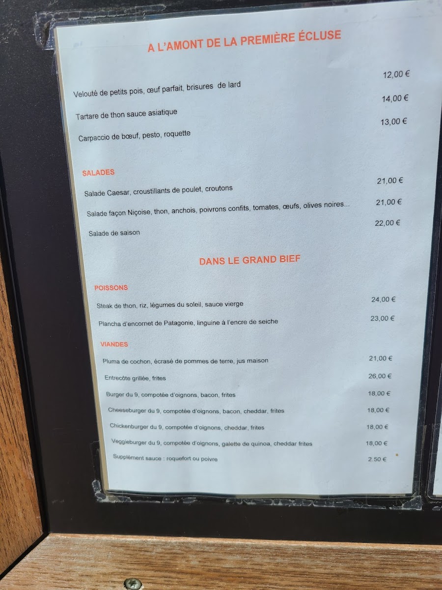 Restaurant Le 9 Photo Menu 2
