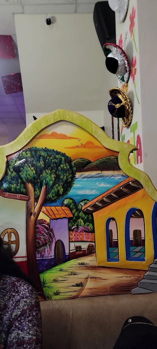 El Aguila Real Mexican Restaurant & grill Photo 2