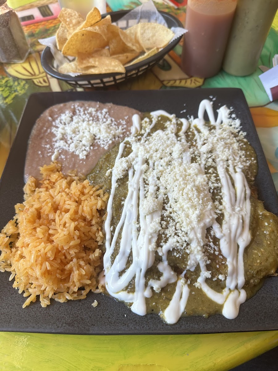 El Aguila Real Mexican Restaurant & grill Photo 4