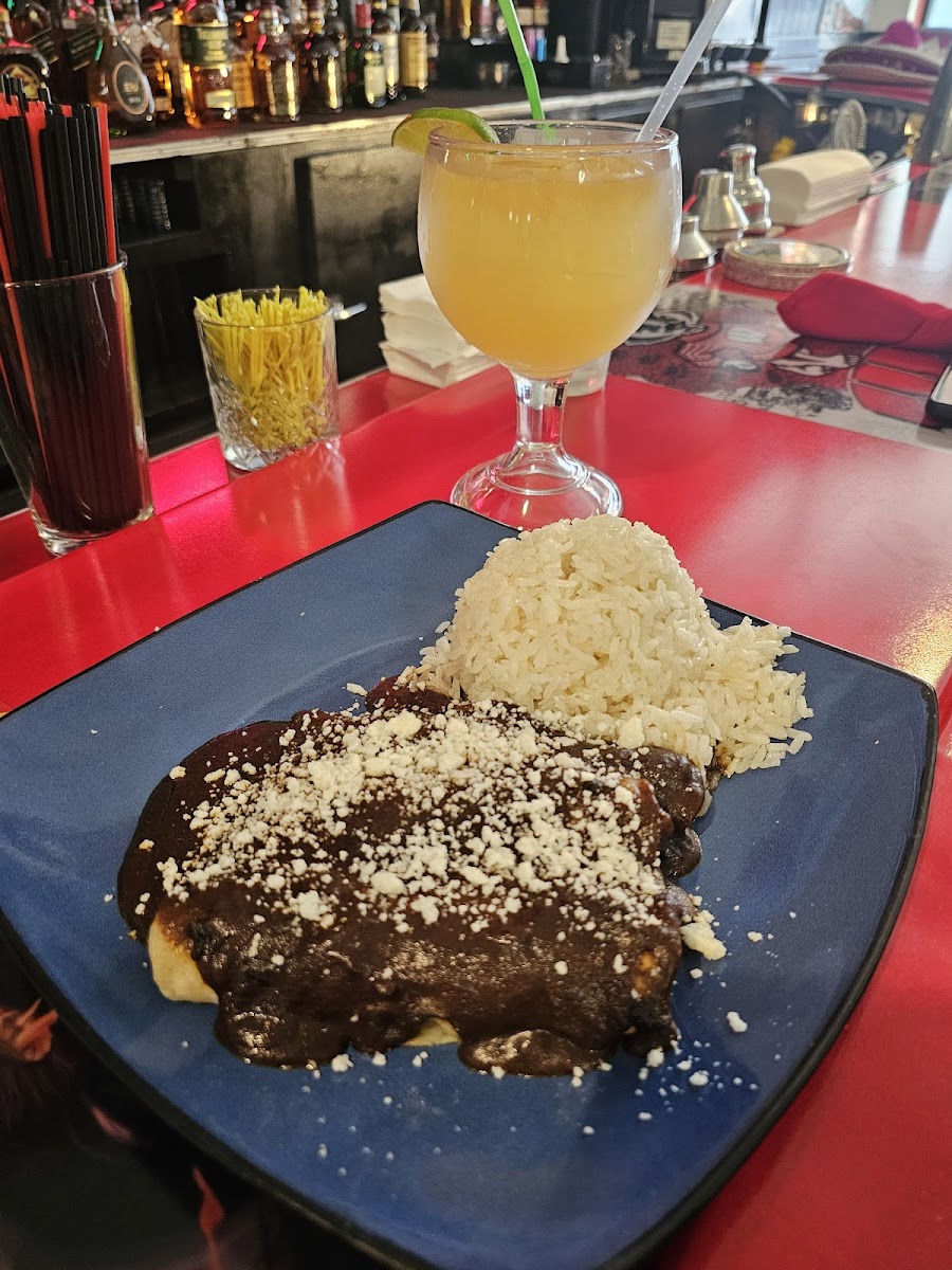 El Aguila Real Mexican Restaurant & grill Photo 9