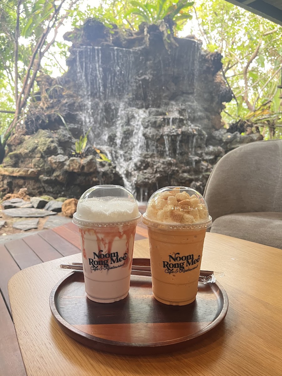 Noomrongmee Café Photo 7