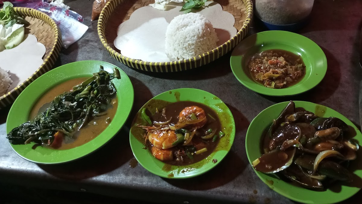 Sea Food Cak Tulus(꧋ꦕꦏ꧀ꦠꦸꦭꦸꦱ꧀)