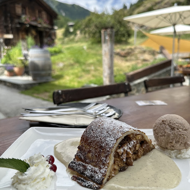 Apple Strudel With Cinnamon Ice Cream