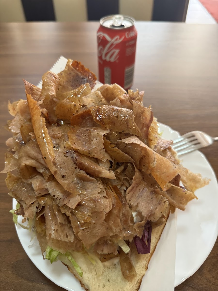Istanbul Döner Photo 2