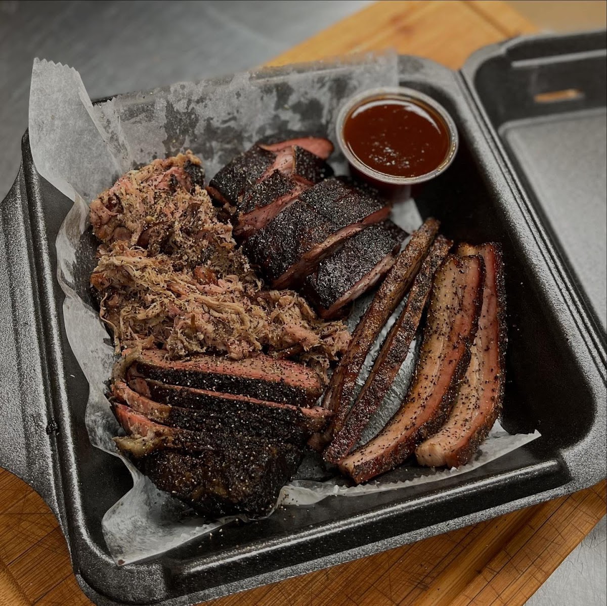 Smokin Barrel Barbeque Photo 6