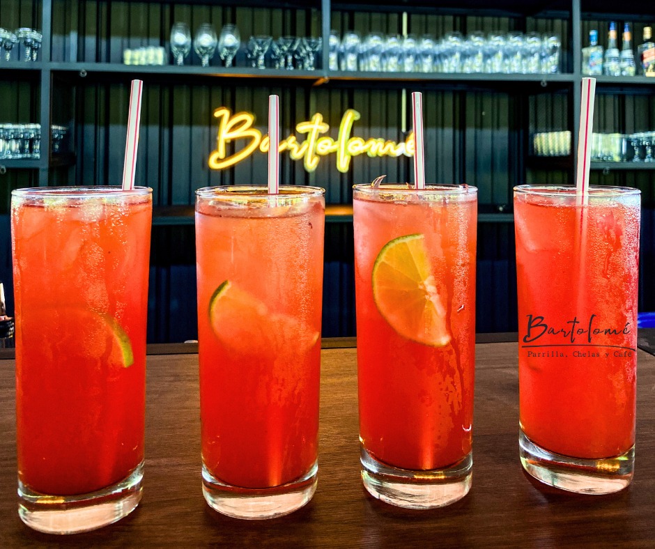 Bartolome Parrilla, Chelas y Café Photo 8