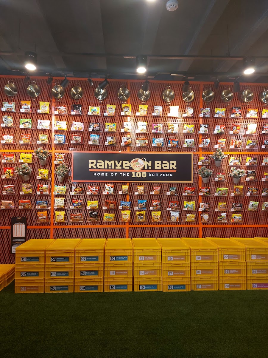Ramyeon Bar Home of the 100 Ramyeon