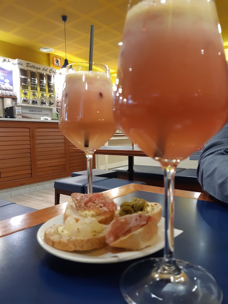 La Bottega del Caffè Dersut Photo 7