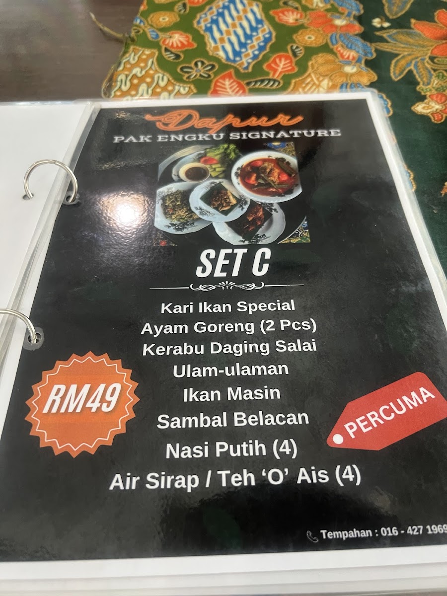 Dapur Pak Engku Signature Photo Menu 8