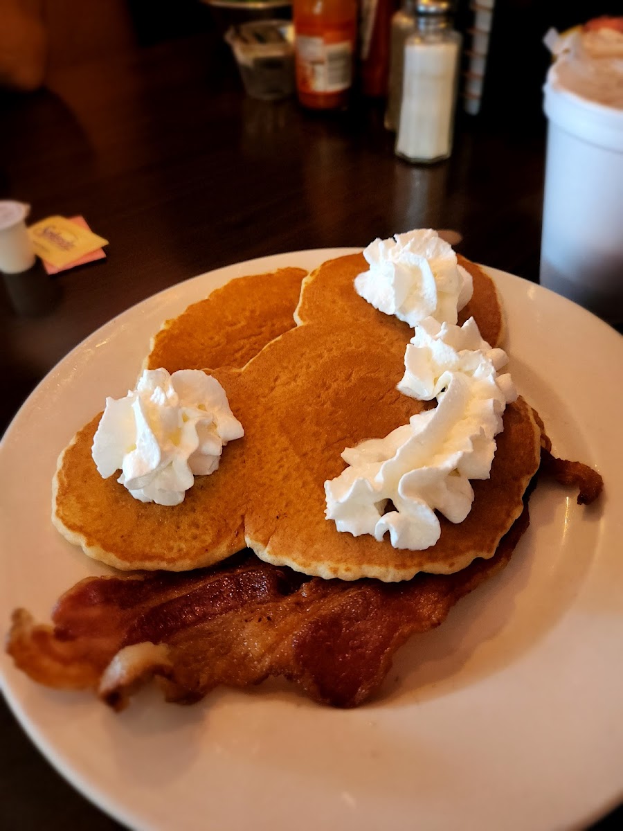 Americus Coney & Grill Photo 8