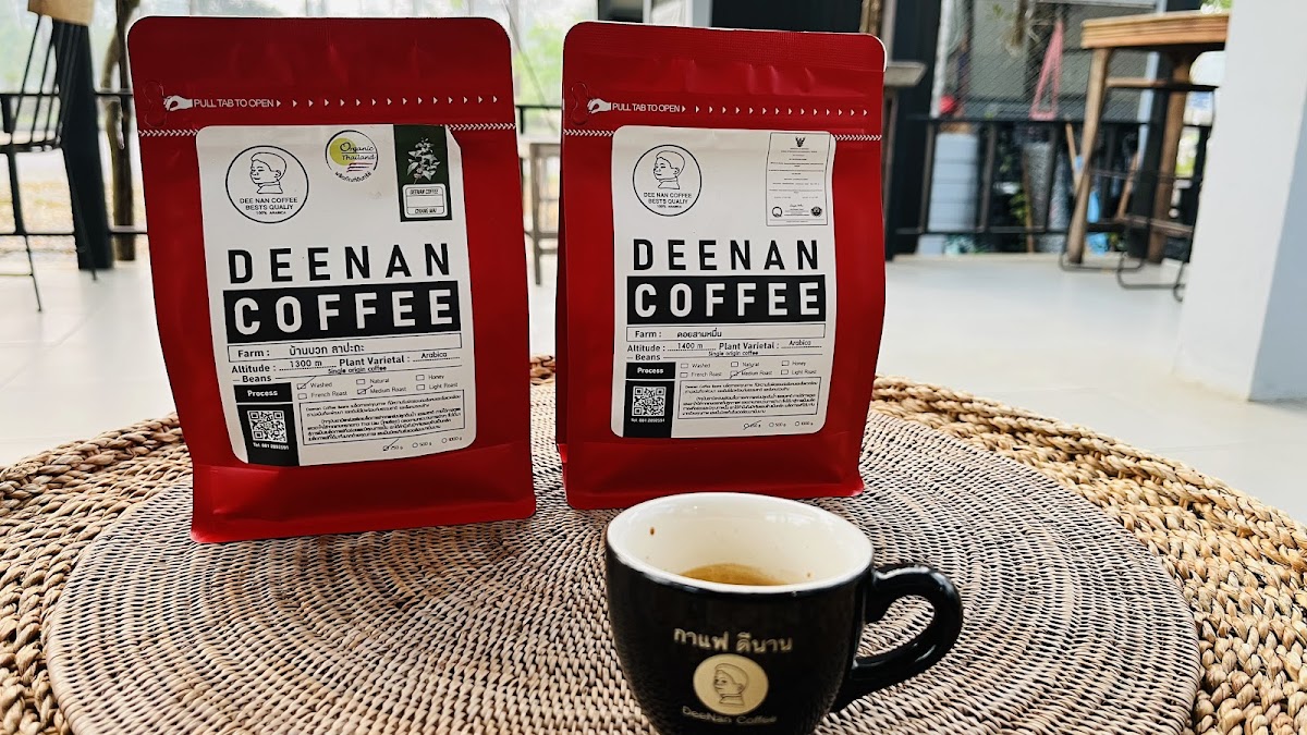 Deenancoffee สาขา หน้าสวนสนแม่แตง Photo 4