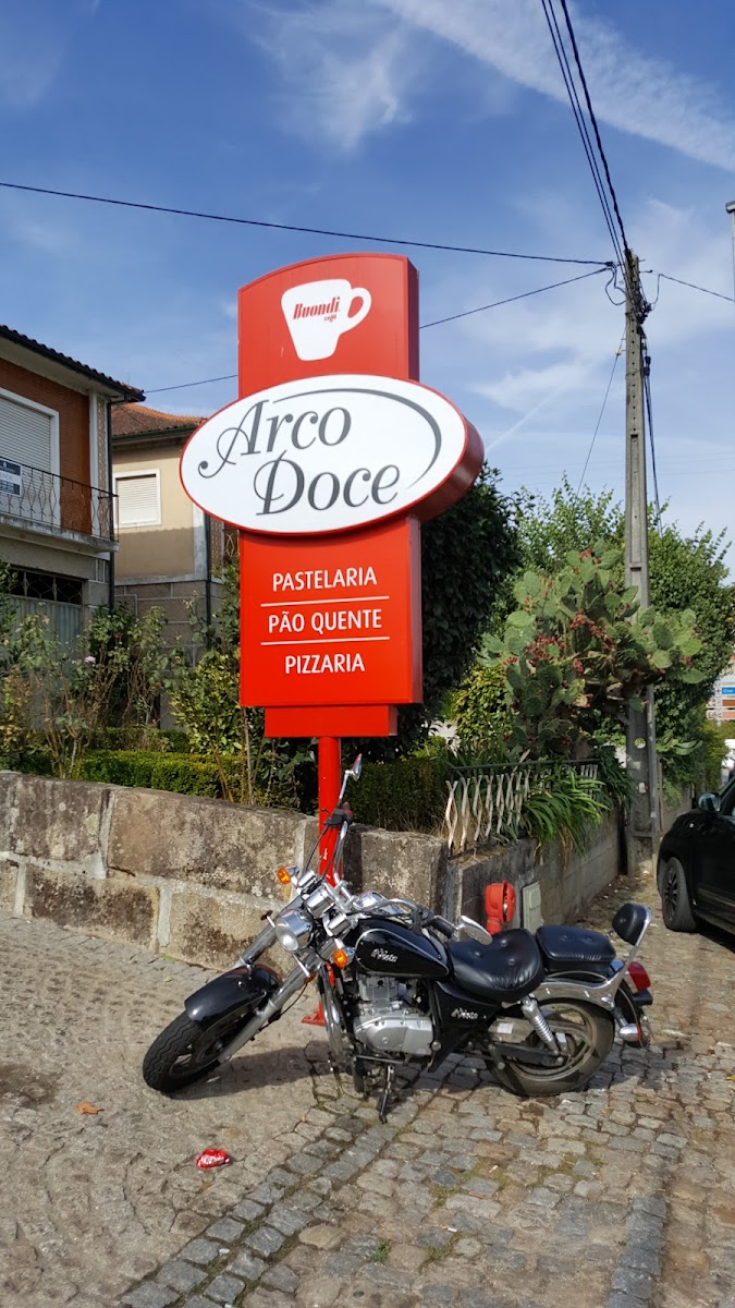 Arco Doce Pastelaria Photo 3