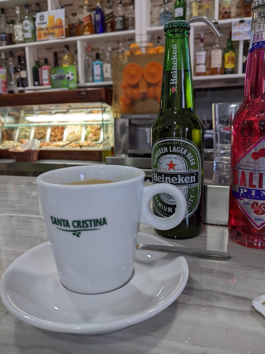 Cafeteria San Miguel Photo 4
