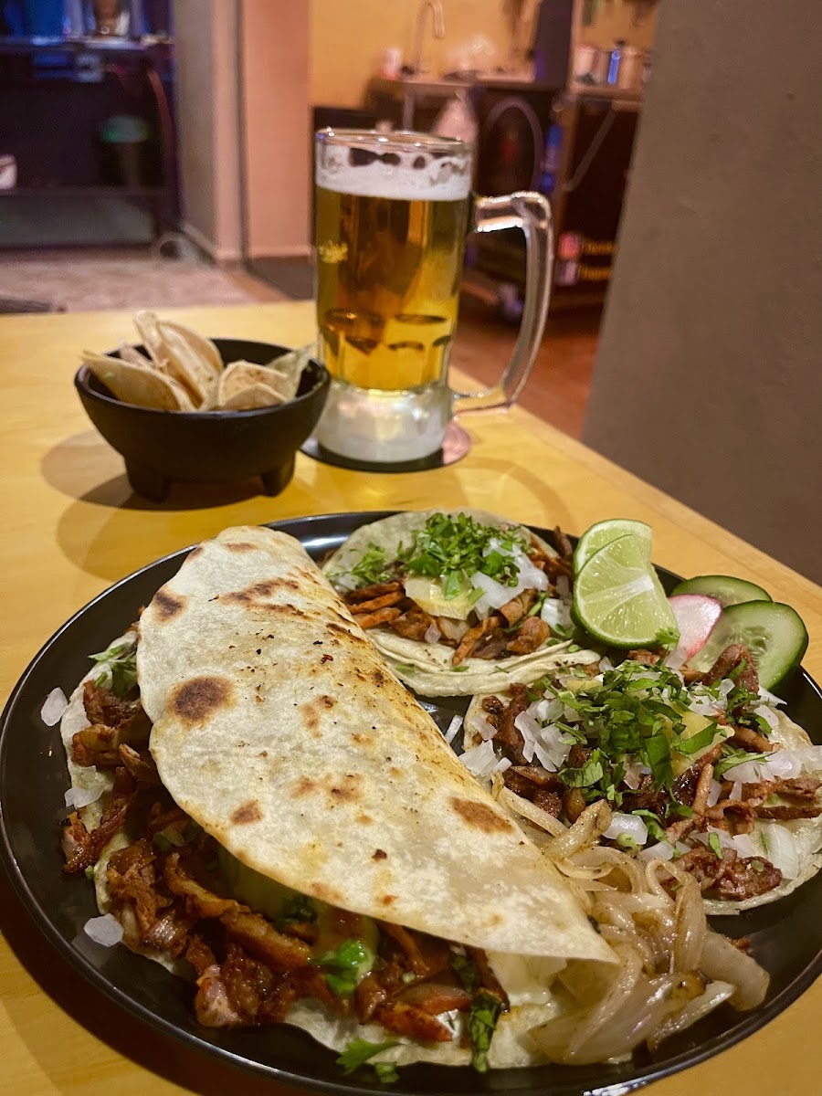 Taquería Chobys Photo 6