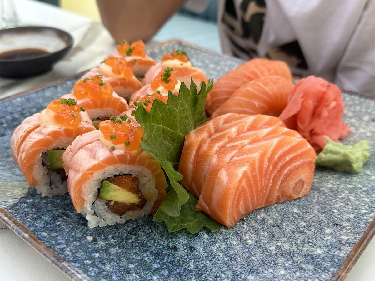 Zen Sushi Eleven Photo 10