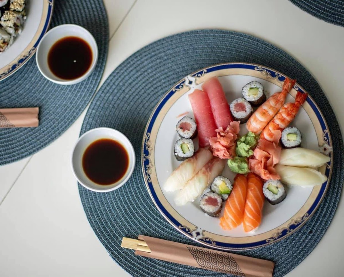 Zen Sushi Eleven Photo 3