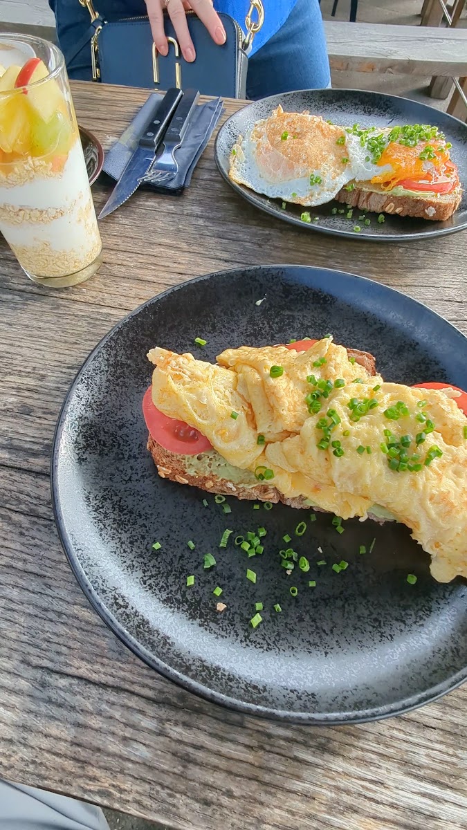 Aika - Brot, Kaffee, Wein und Wärme Friedrichshafen Photo 2