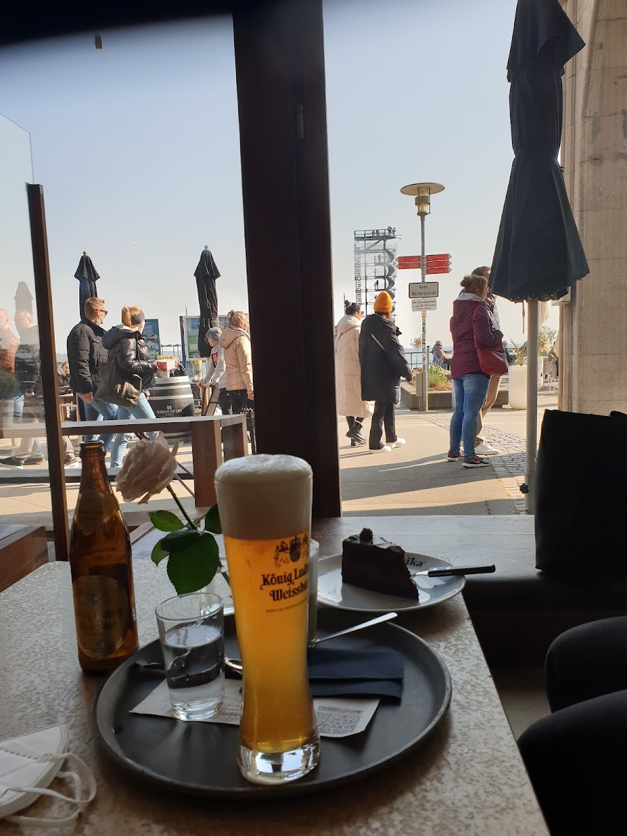 Aika - Brot, Kaffee, Wein und Wärme Friedrichshafen Photo 6