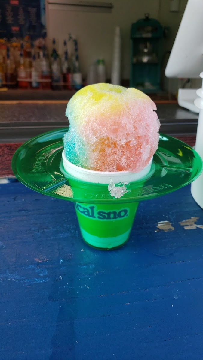 Calhoun’s Tropical Sno Photo 6