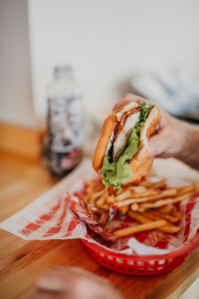 Byers & Sons Long Island Bakehouse Photo 2