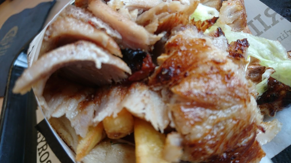 Meat the Greek - Gyros Grill Photo 6
