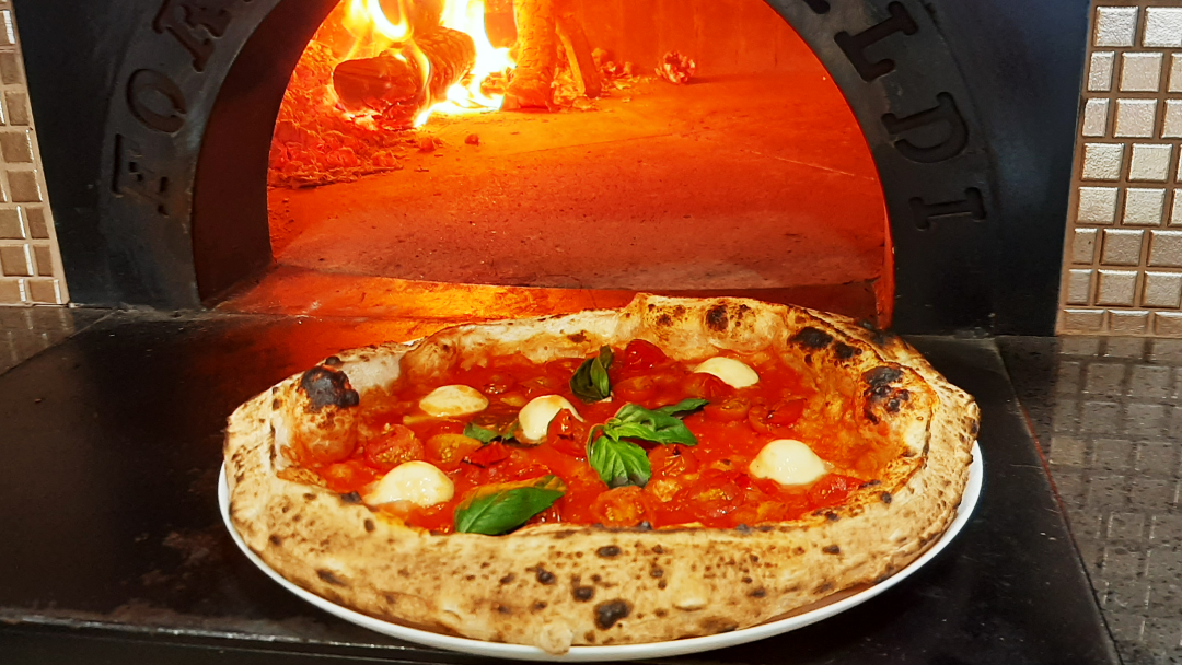 Contemporanei Pizza Napoletana Photo 3
