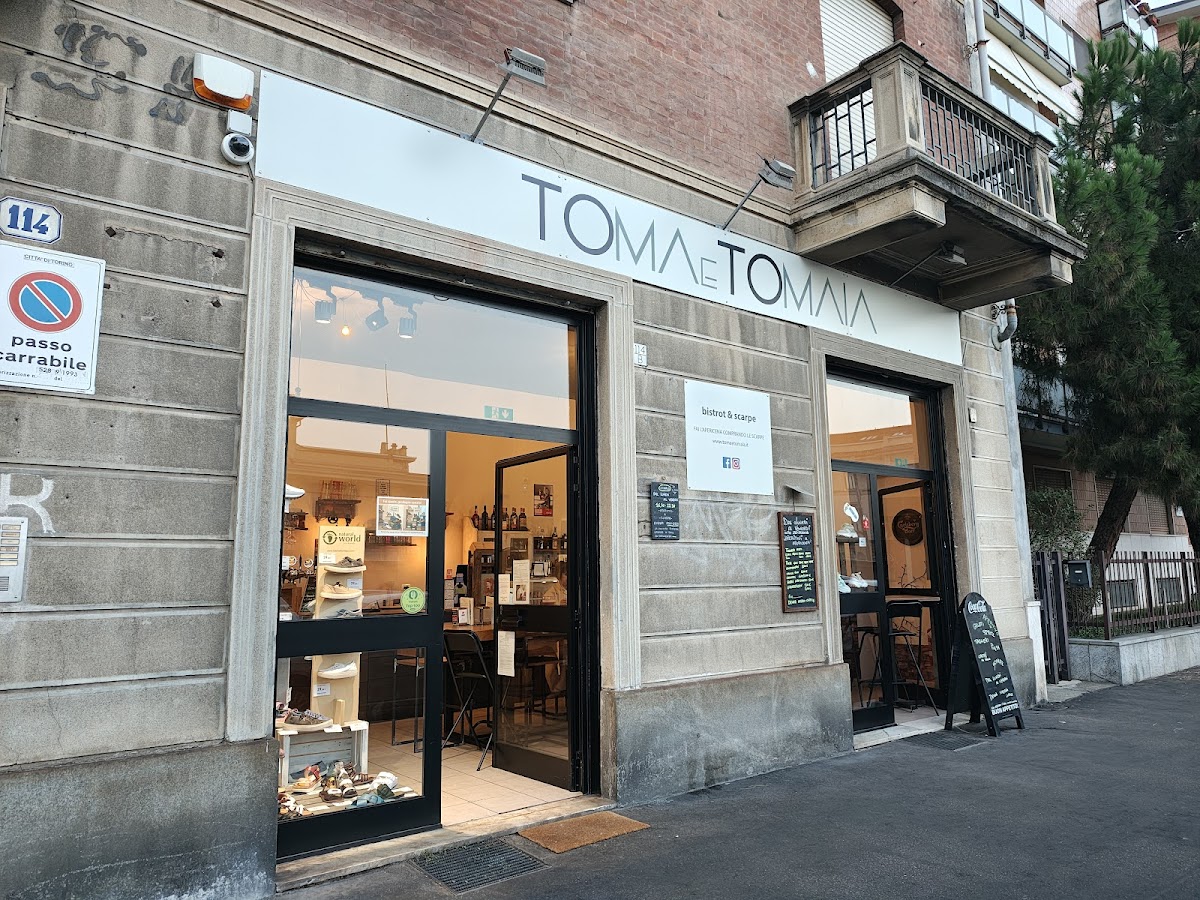 TOMA&TOMAIA bistrot e negozio di scarpe