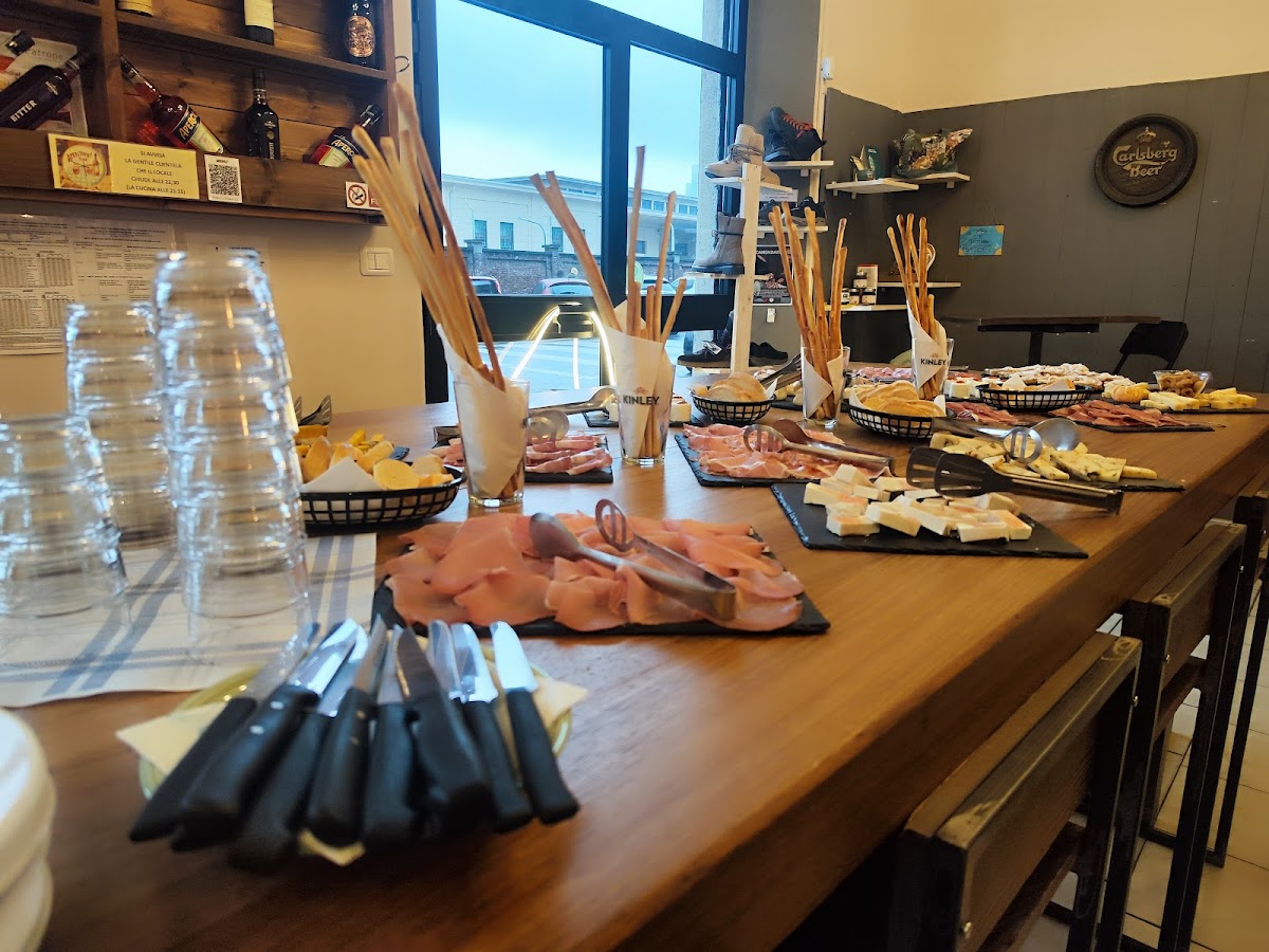 TOMA&TOMAIA bistrot e negozio di scarpe Photo 5