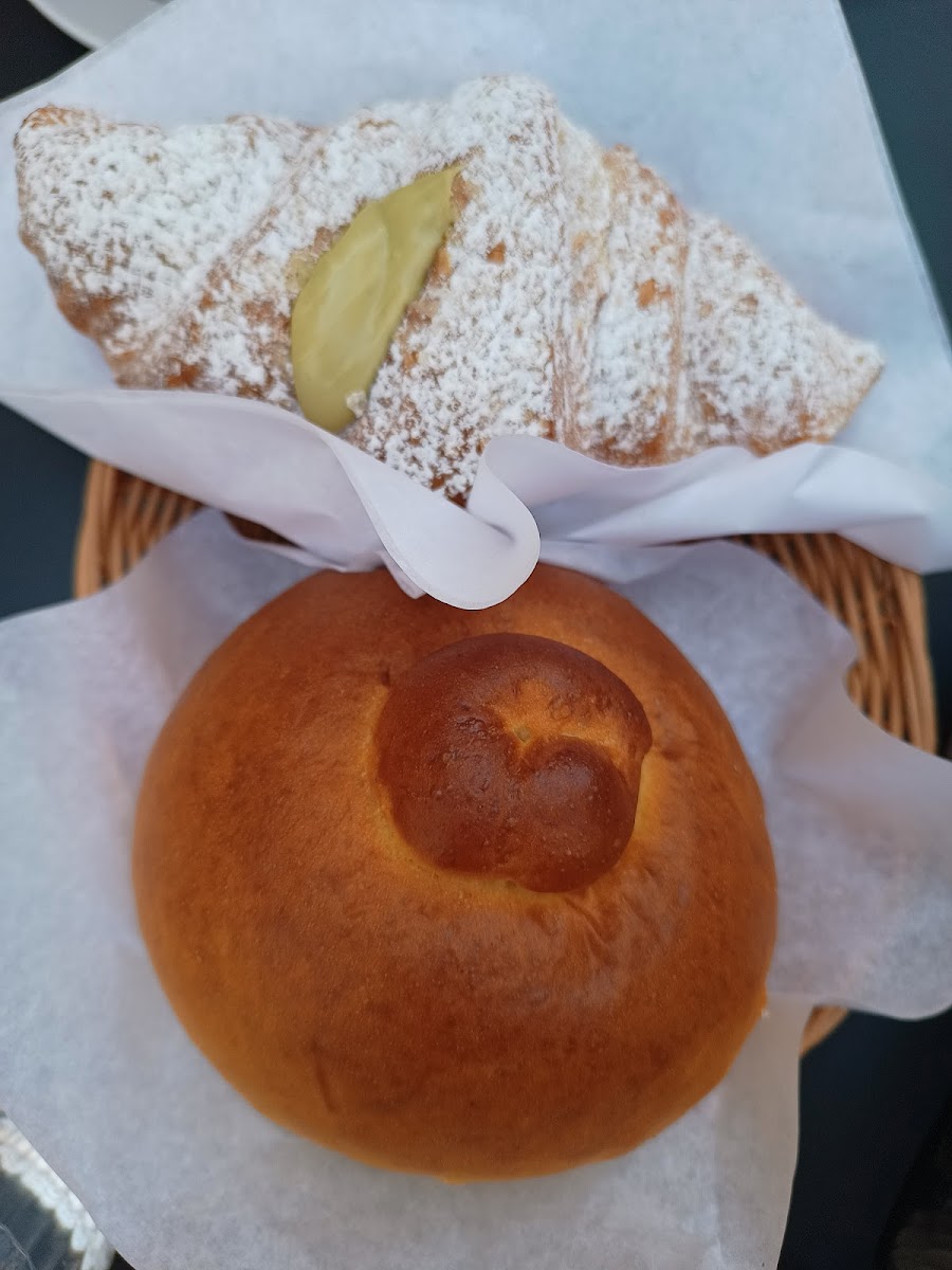 Viola Bakery Photo 10