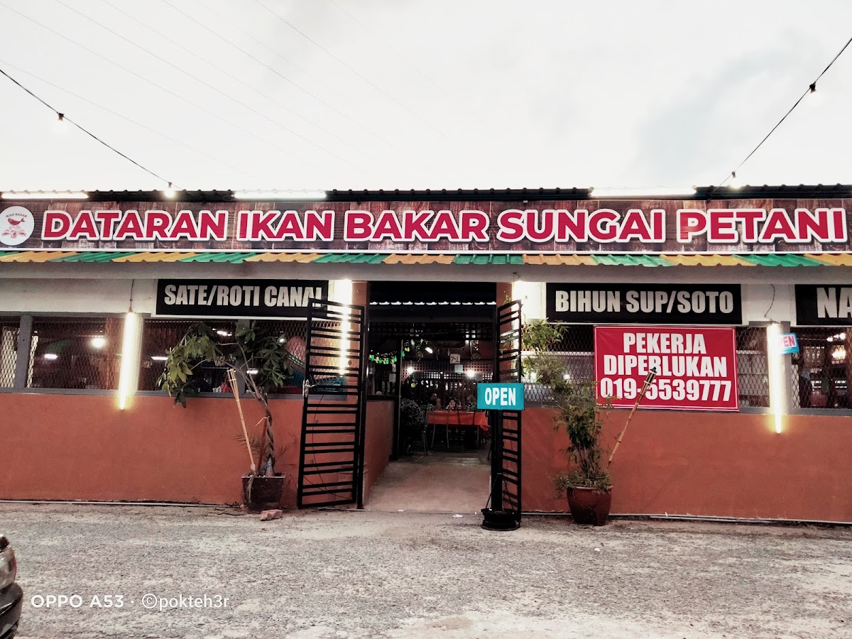 Dataran Ikan Bakar Pekan Baru