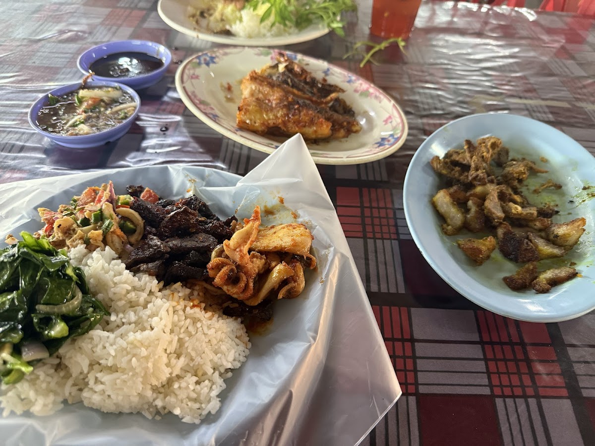 Dataran Ikan Bakar Pekan Baru Photo 4