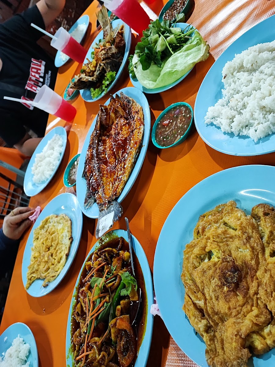 Dataran Ikan Bakar Pekan Baru Photo 8