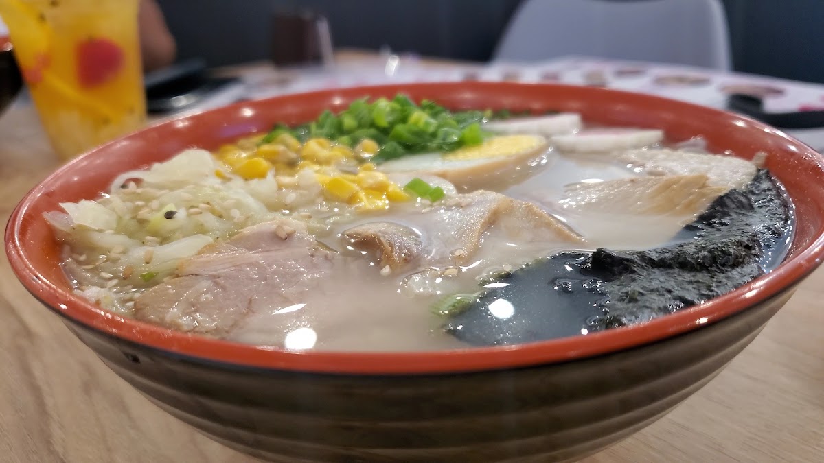 Blossoms - Ramen & Fruit Tea Photo 2