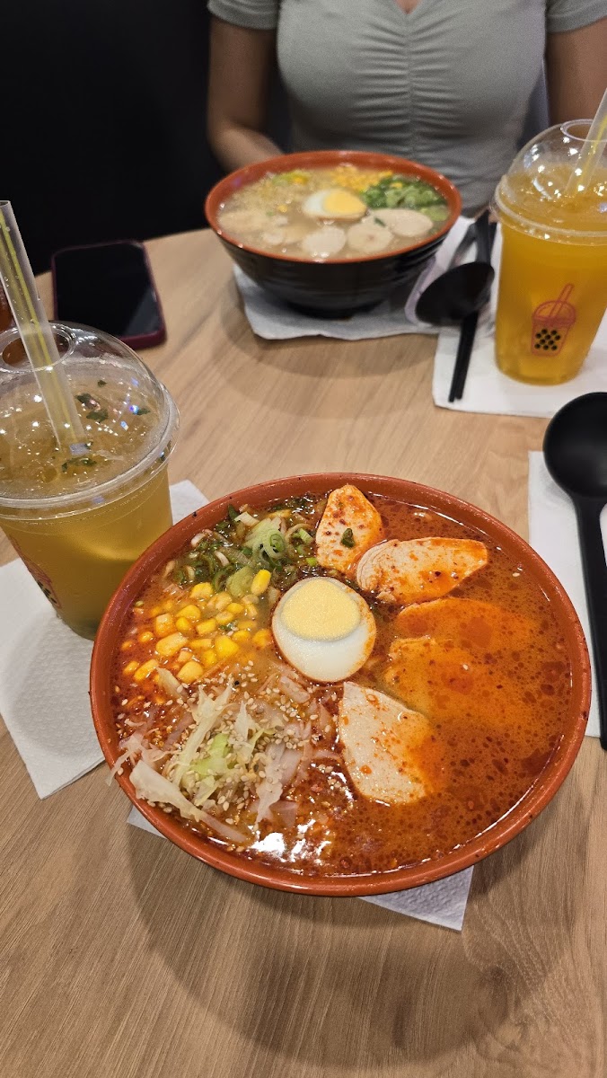 Blossoms - Ramen & Fruit Tea Photo 6