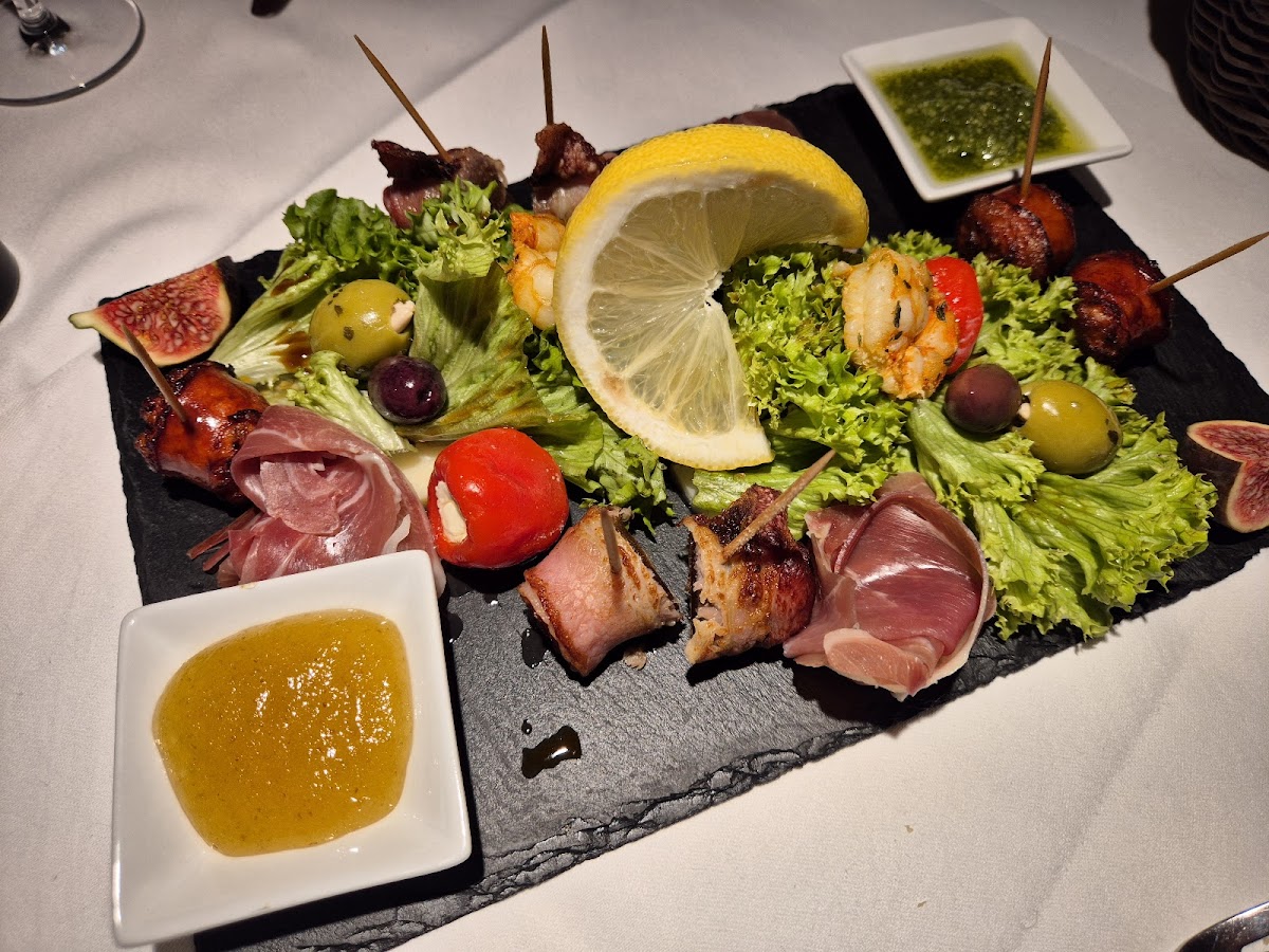 Restaurant Maxim Photo 4