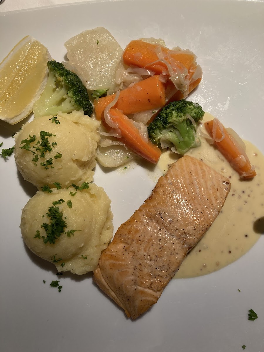 Restaurant Maxim Photo 6