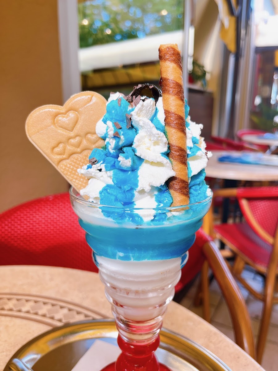 Ice Cream Cafe Riviera Photo 4