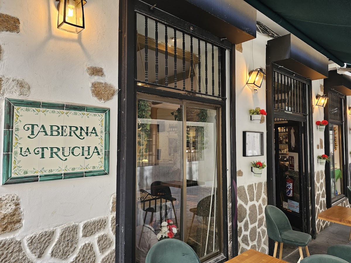 La Trucha Photo 3