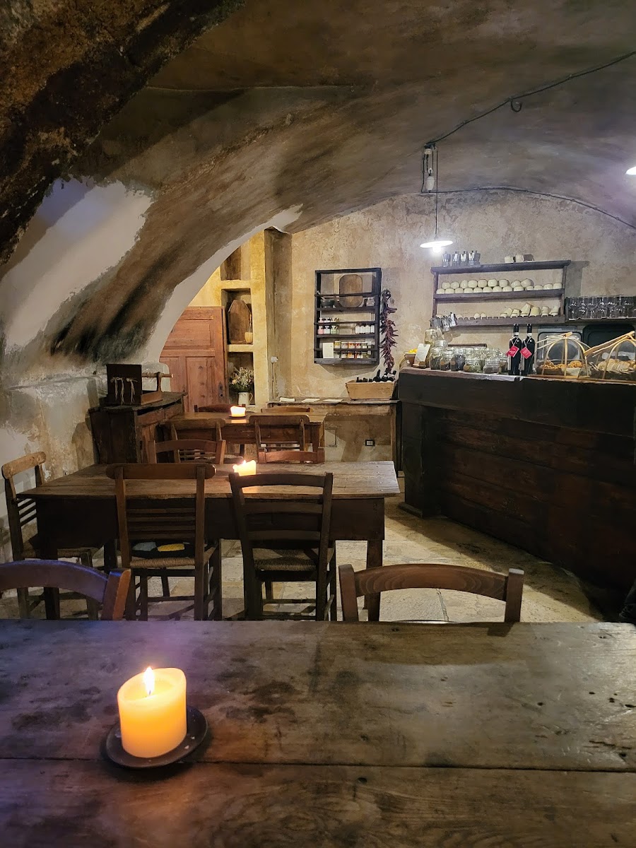 Il Cantinone di Sextantio Albergo Diffuso
