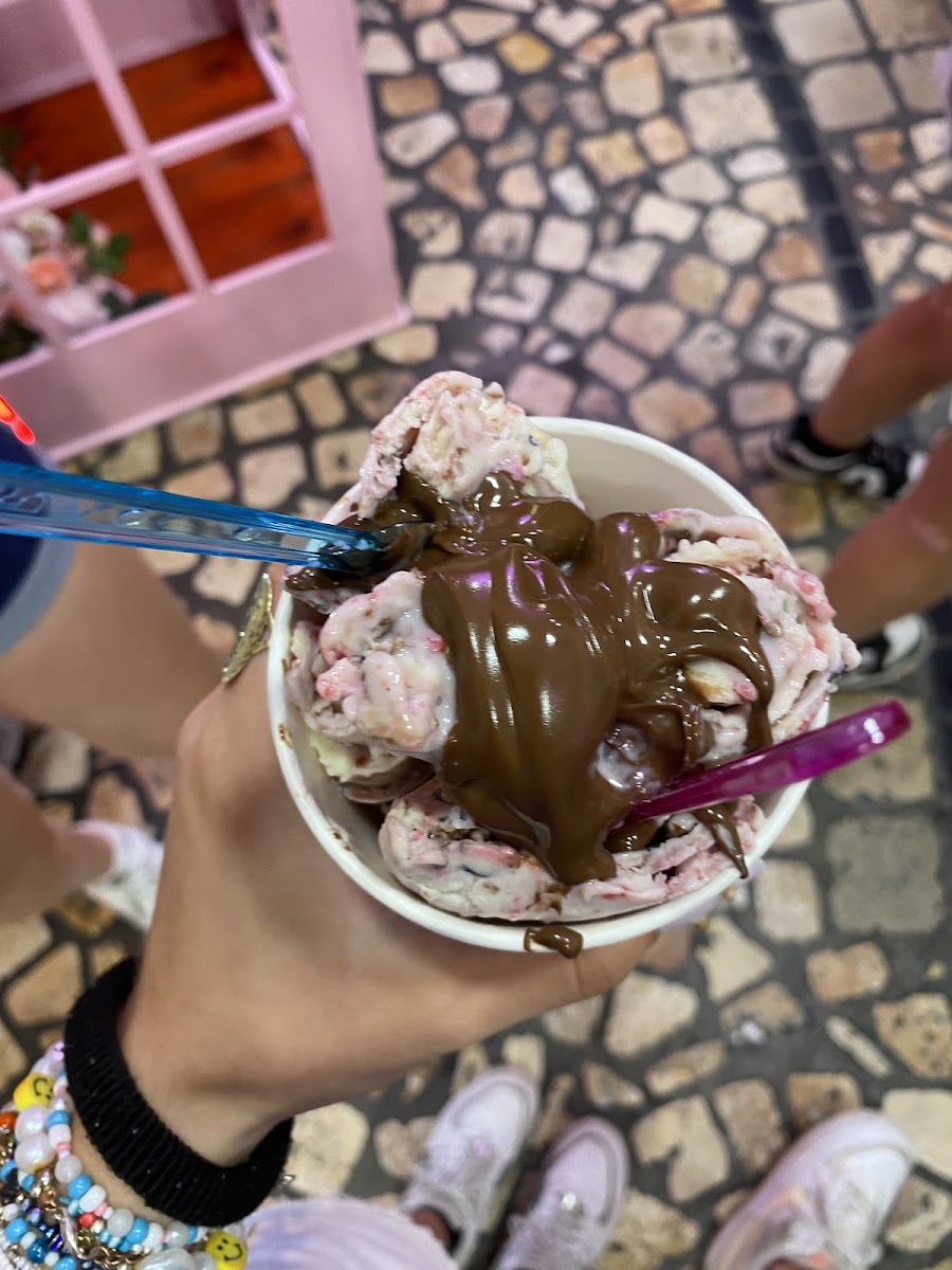ICE ROLL Photo 8