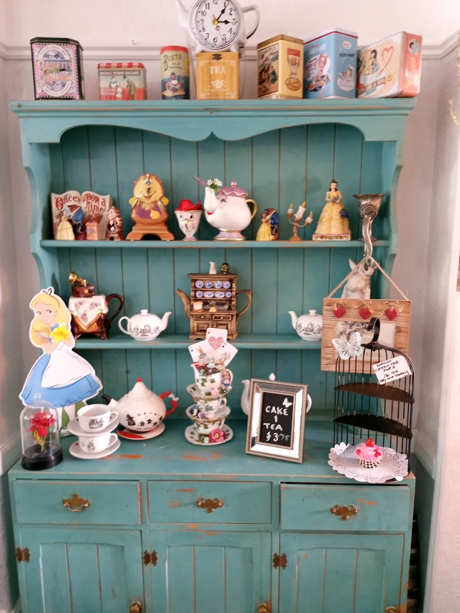 The Fountains tea room Photo 3