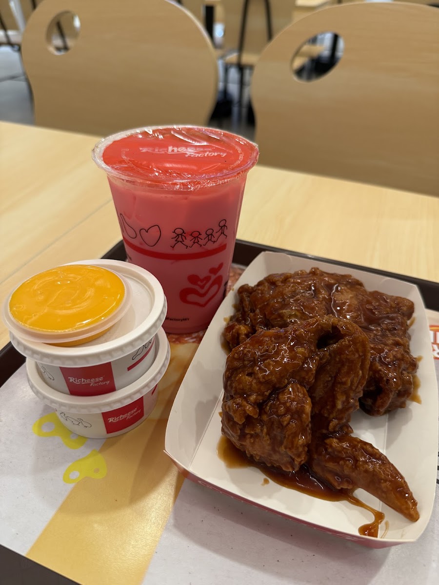 Richeese Factory Aeon Station 18 Photo 3