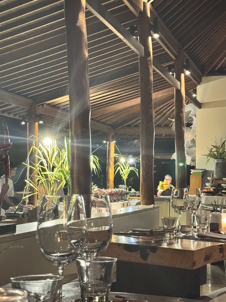 Quali Indonesian & Asian Dining Photo 3