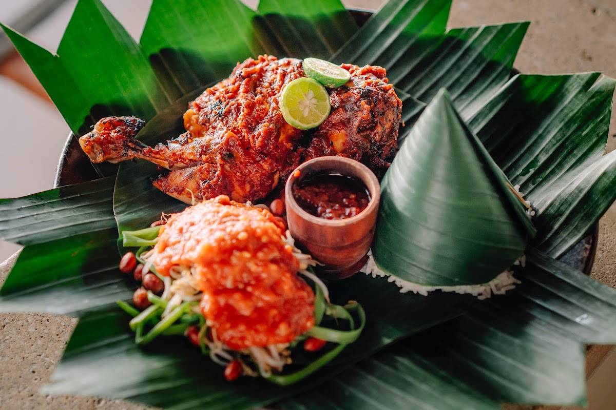 Quali Indonesian & Asian Dining Photo 9