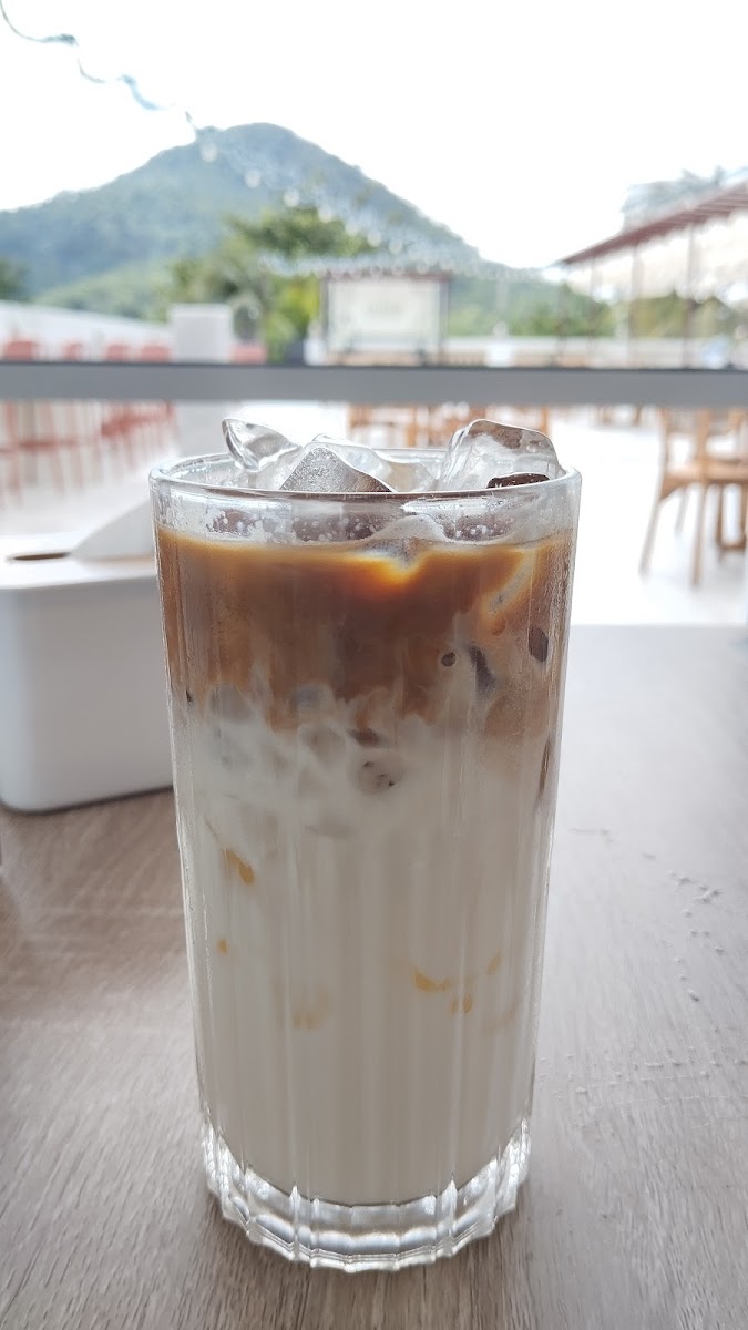 Omni Coffee & Eatery 2.0 Photo 7