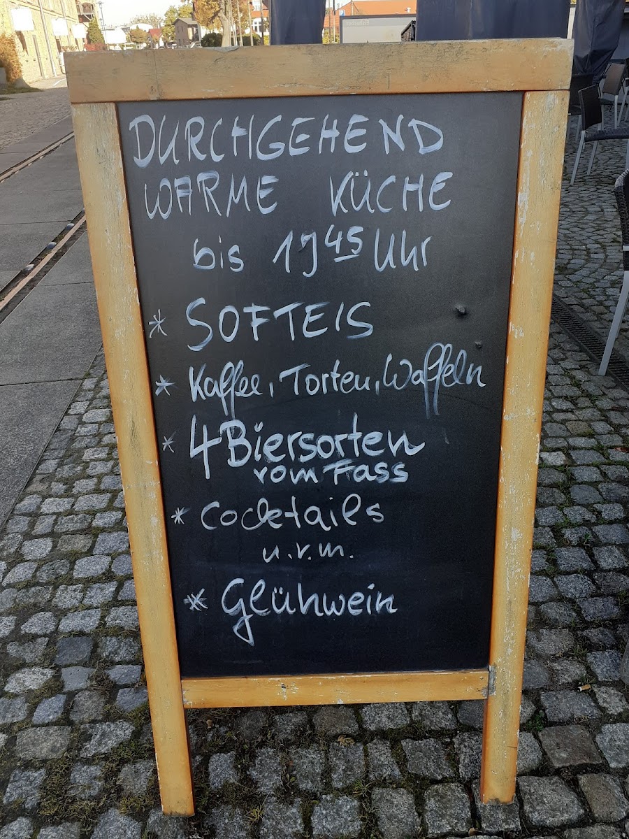 „Hafencafe im Speicher „ Photo Menu 4