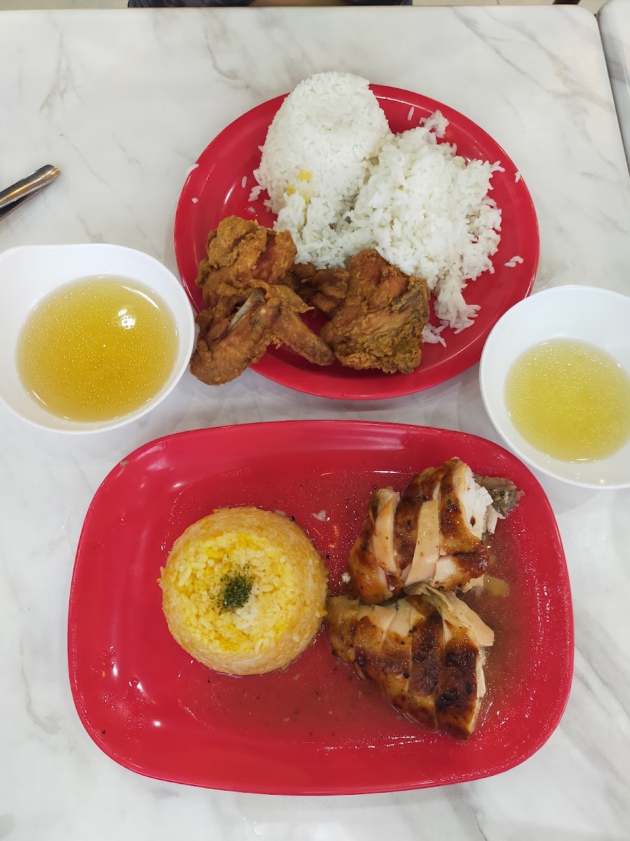Chooks! Dine-In SM Hypermarket MOA Photo 5